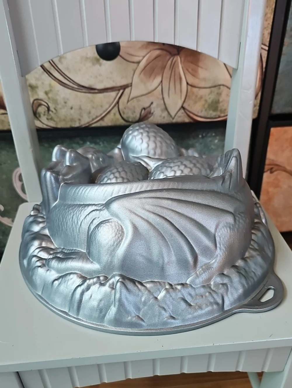 Game Of Thrones Sleeping Dragon Cake Pan